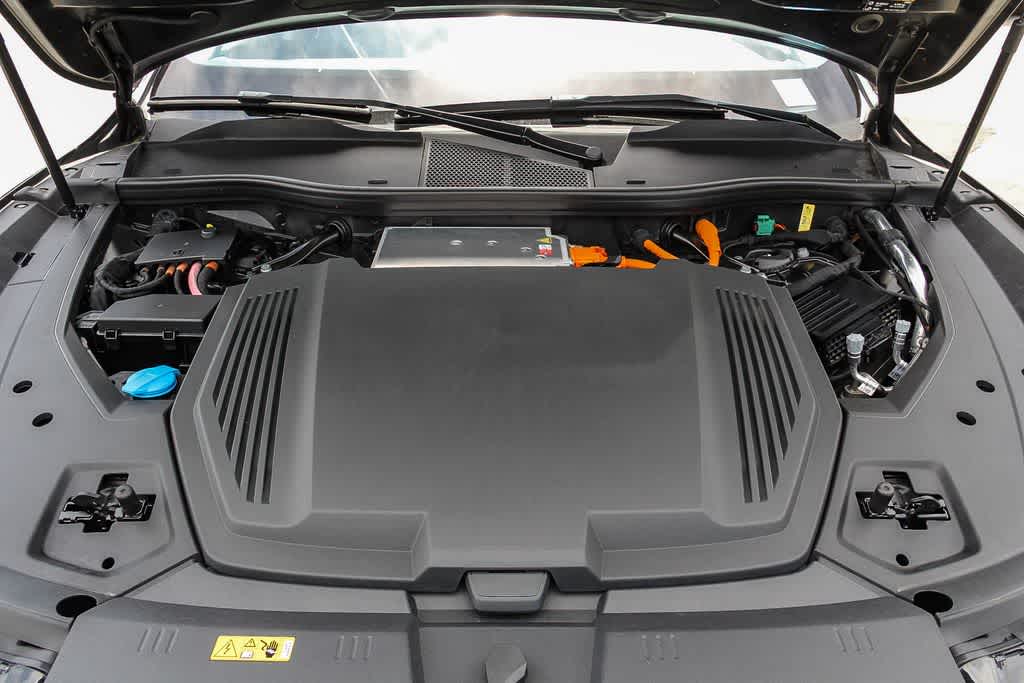 Thumbnail: 2024 Audi Q8 e-tron - 27