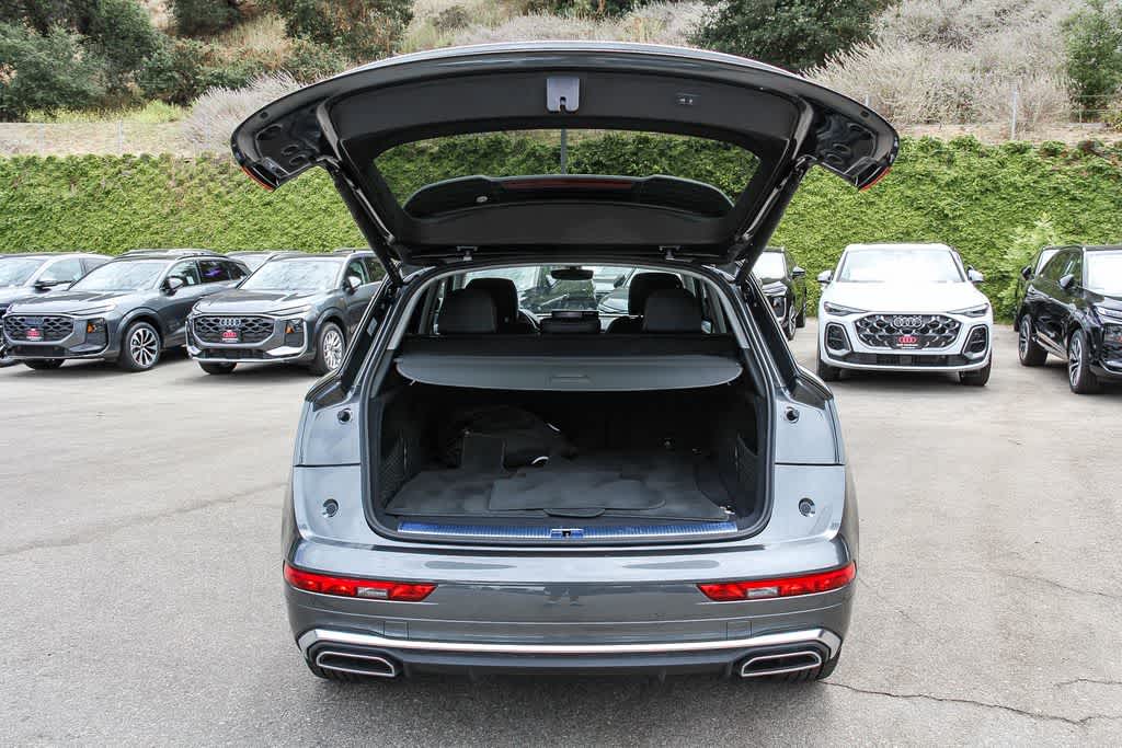 Thumbnail: 2024 Audi Q5 - 26