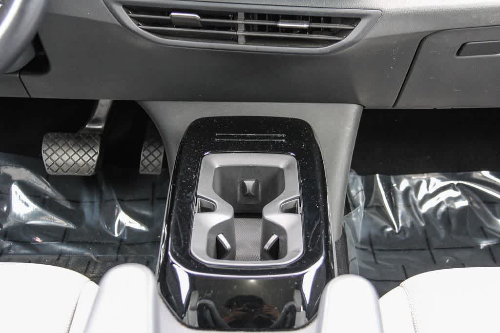 Thumbnail: 2022 Volkswagen ID.4 - 14