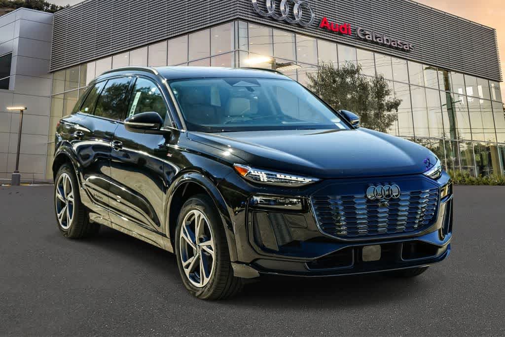 Thumbnail: 2027 Audi Q6 e-tron - 5