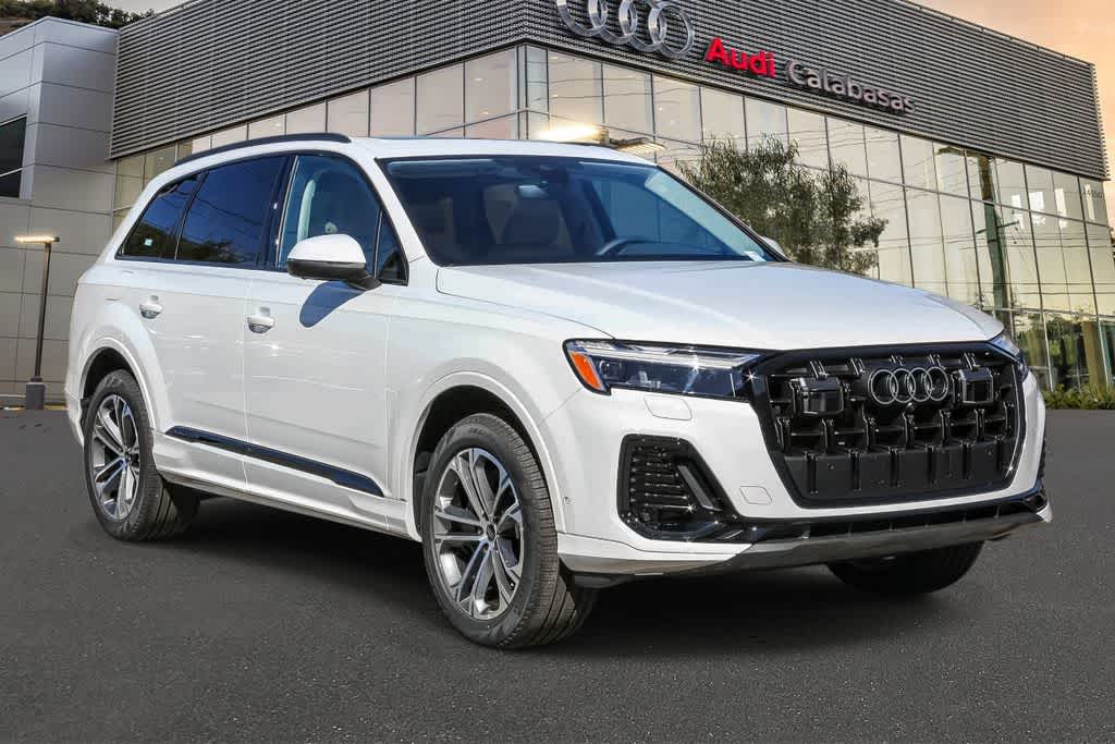 Thumbnail: 2026 Audi Q7 - 5