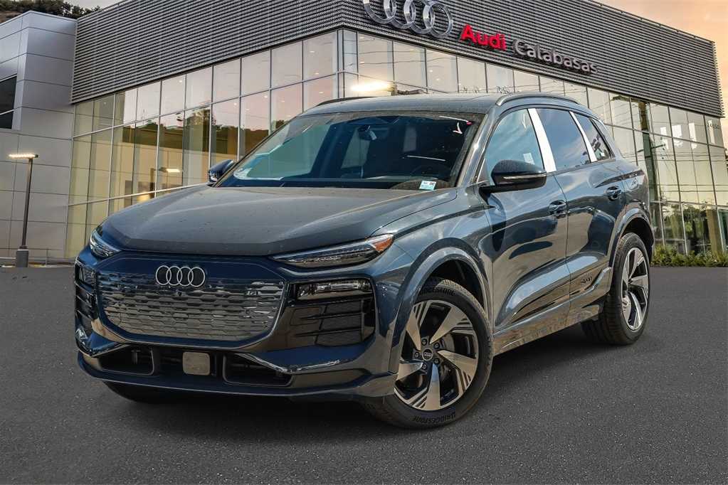 2025 Audi Q6 e-tron Premium Plus -
                  Calabasas, CA