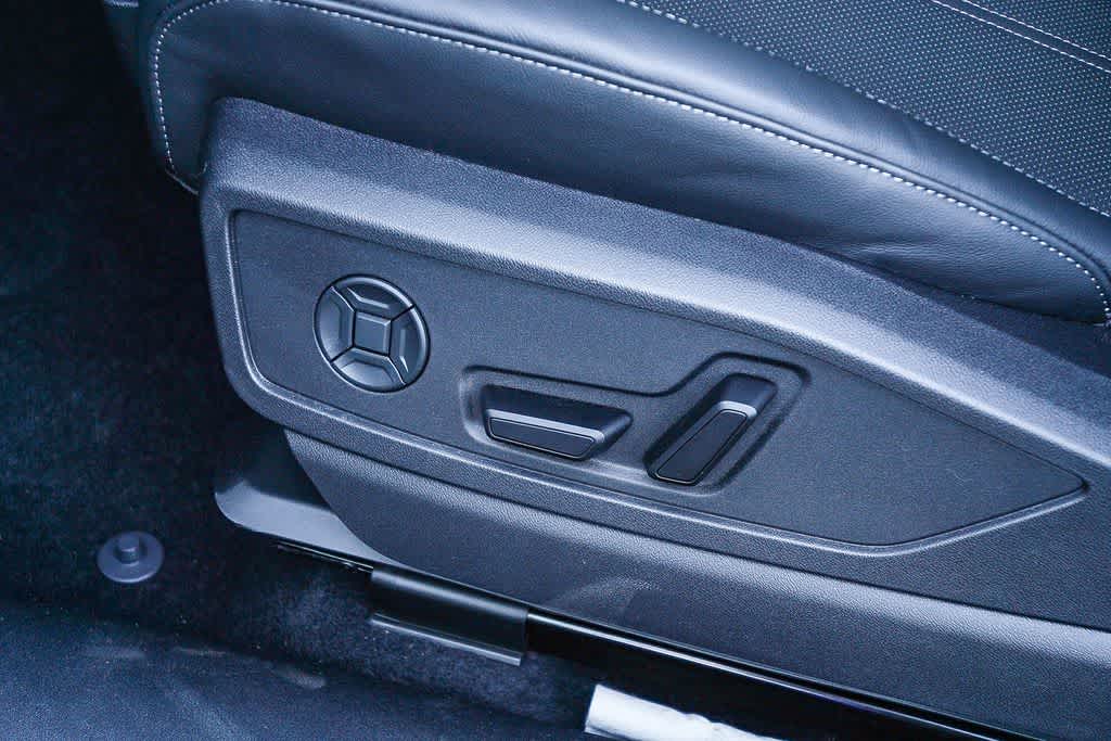 Thumbnail: 2025 Audi Q5 - 24