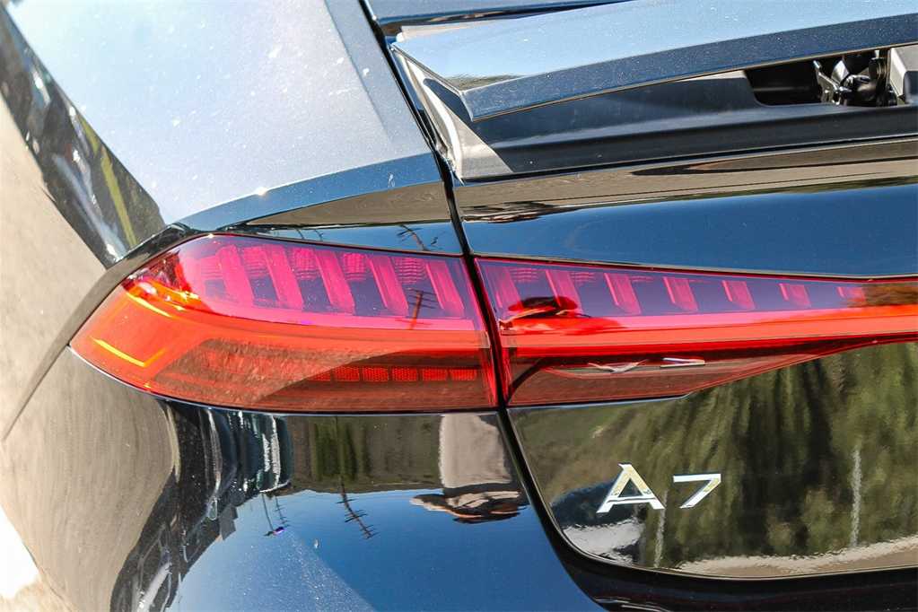 Thumbnail: 2025 Audi A7 - 7