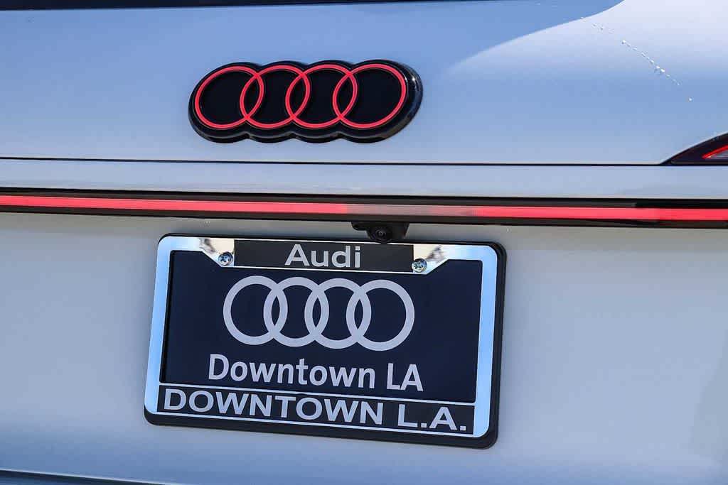 Thumbnail: 2026 Audi Q3 - 11