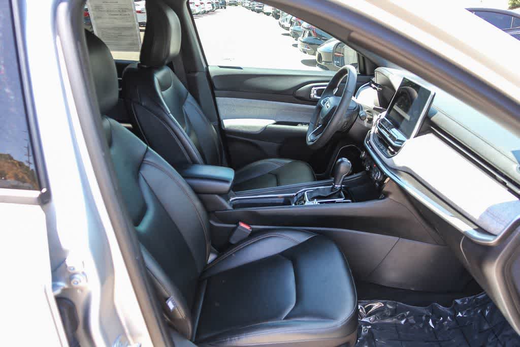 Thumbnail: 2024 Jeep Compass - 18