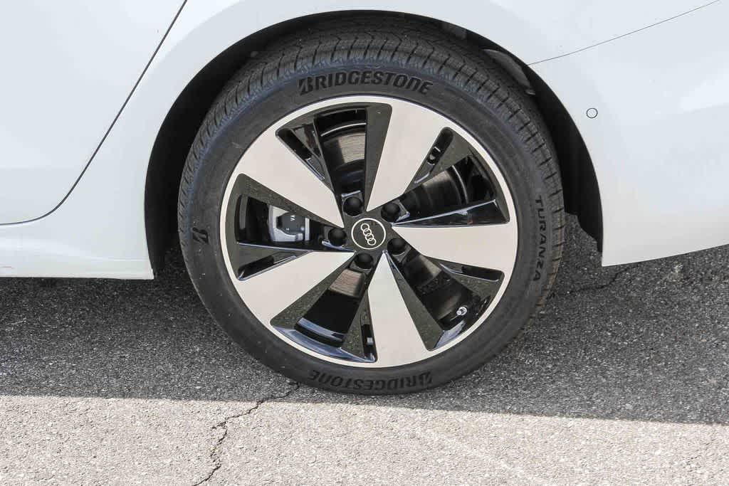 Thumbnail: 2025 Audi A5 - 10