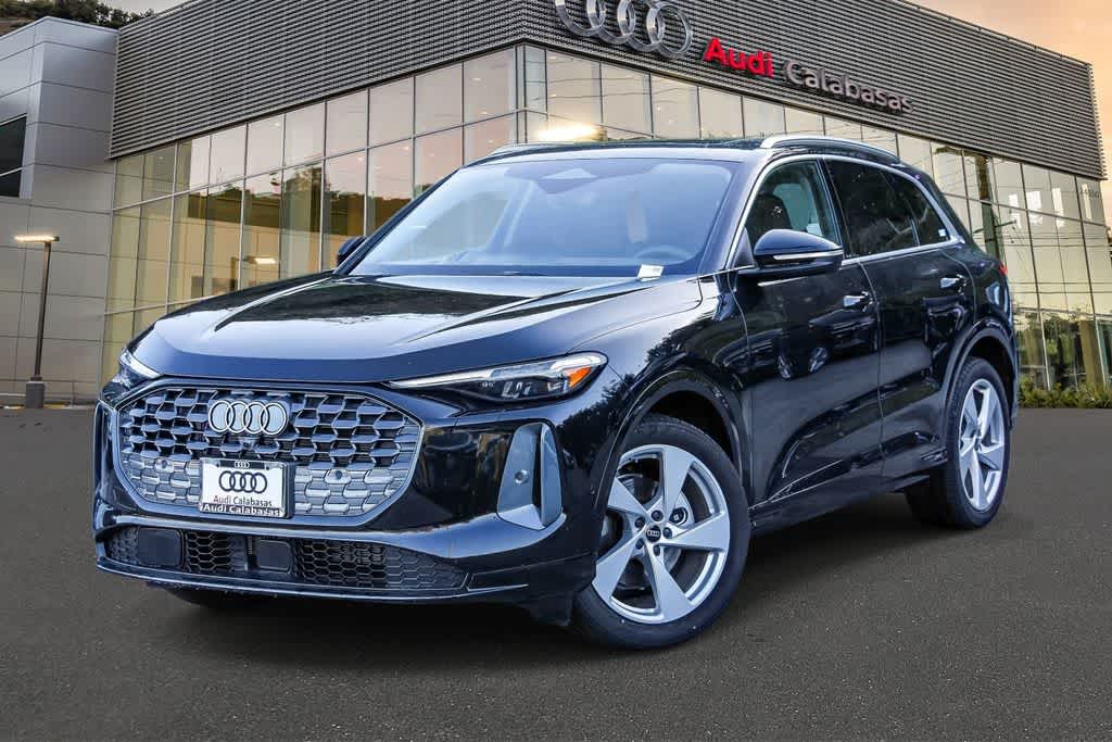 Thumbnail: 2025 Audi Q5 - 1