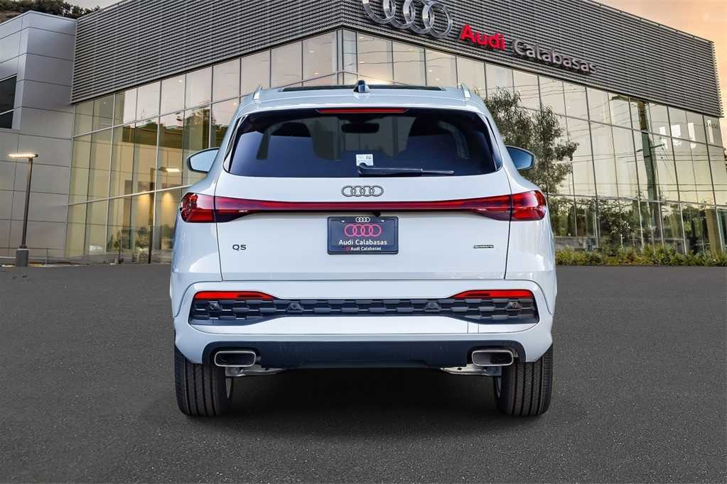 Thumbnail: 2025 Audi Q5 - 5