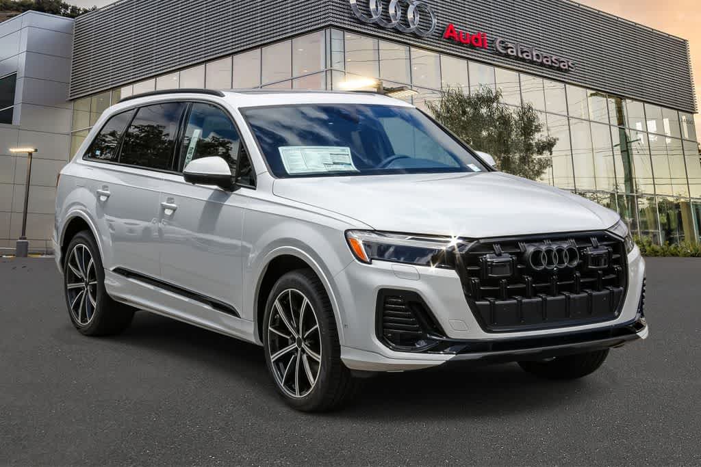 Thumbnail: 2026 Audi Q7 - 5