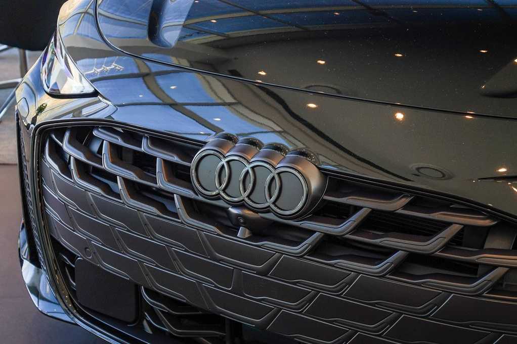 Thumbnail: 2026 Audi A6 - 8