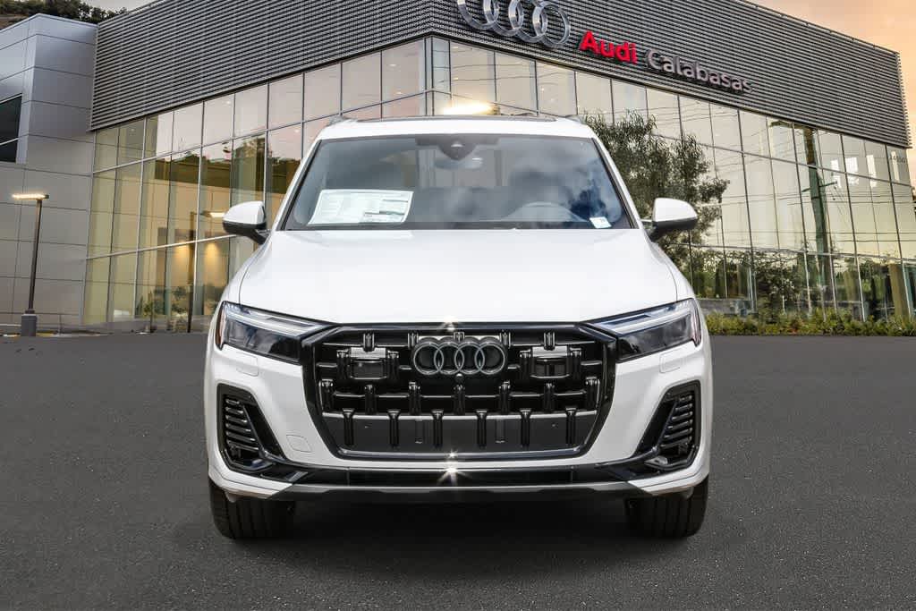 Thumbnail: 2026 Audi Q7 - 6