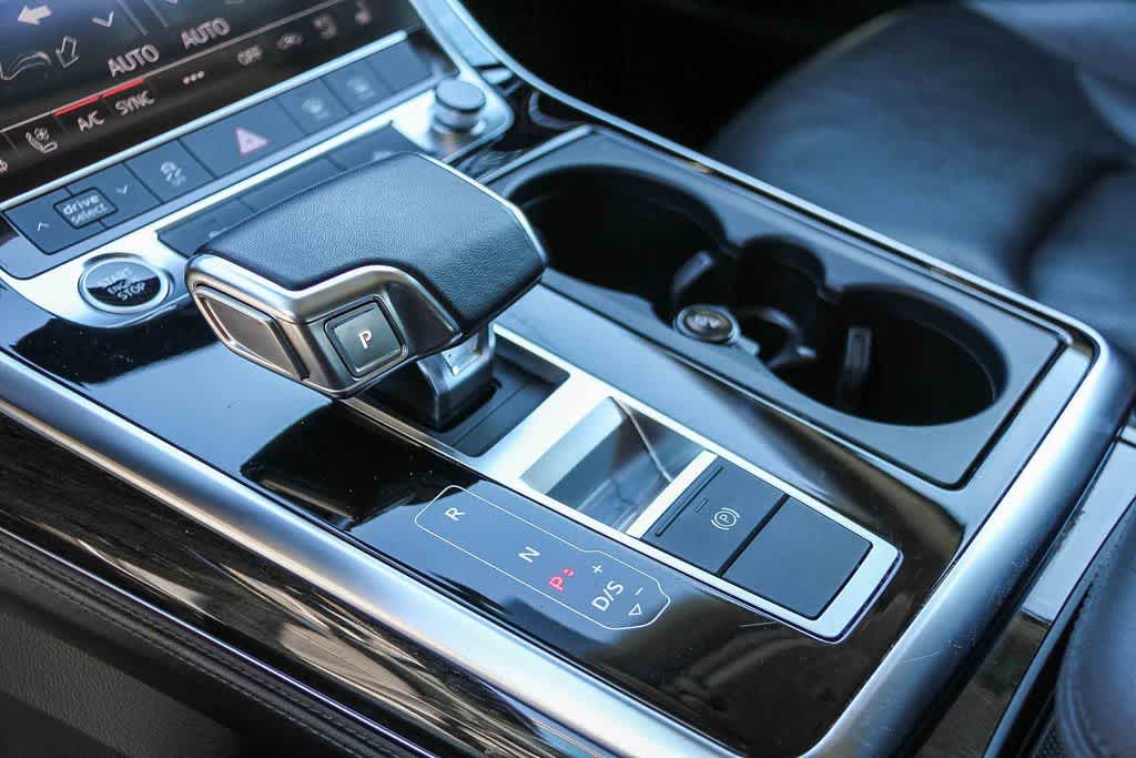 Thumbnail: 2023 Audi Q7 - 18