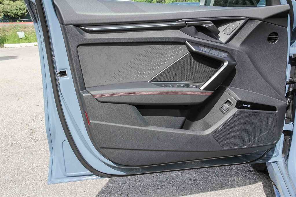 Thumbnail: 2026 Audi RS 3 - 22