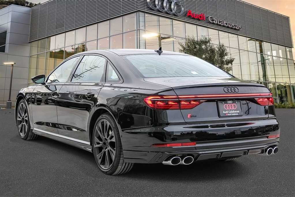 Thumbnail: 2026 Audi S8 - 2