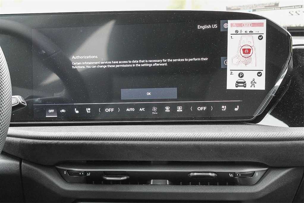 Thumbnail: 2025 Audi SQ5 - 13