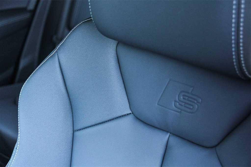 Thumbnail: 2025 Audi Q3 - 25