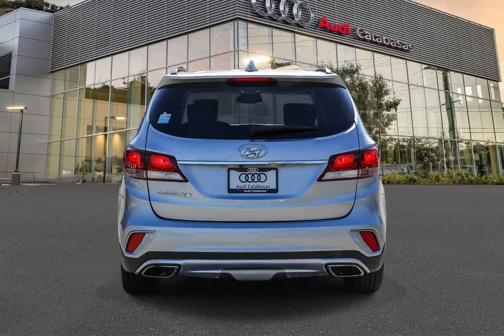 Thumbnail: 2017 Hyundai Santa Fe - 3