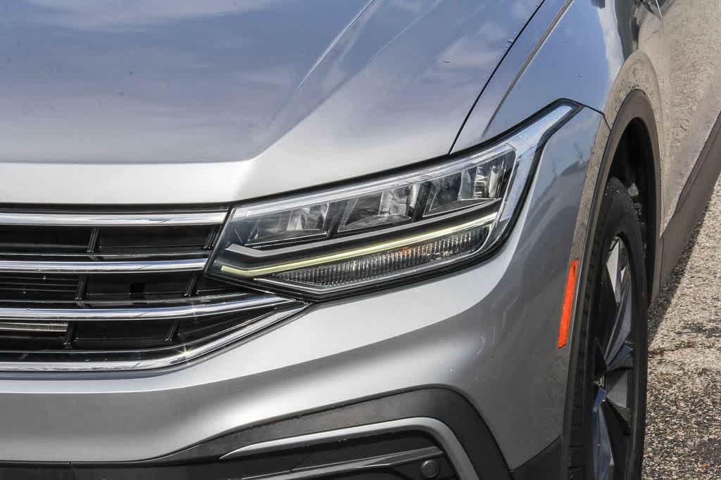 Thumbnail: 2022 Volkswagen Tiguan - 7