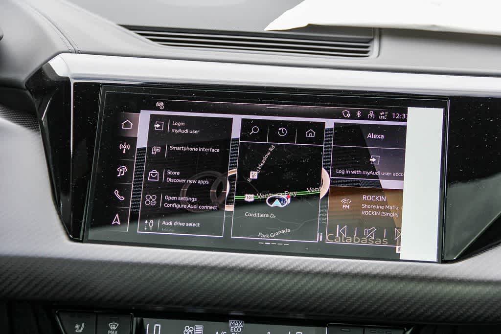 Thumbnail: 2026 Audi e-tron GT - 15