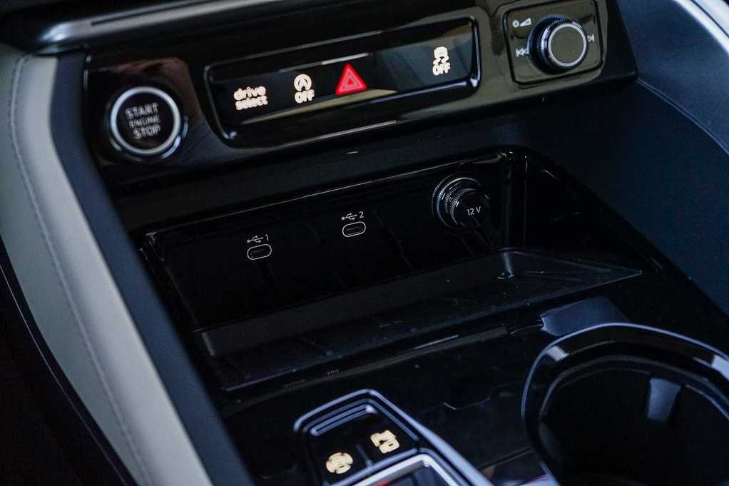 Thumbnail: 2026 Audi Q5 - 22
