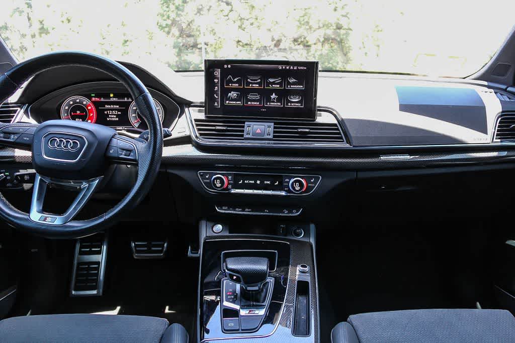 Thumbnail: 2022 Audi SQ5 - 13