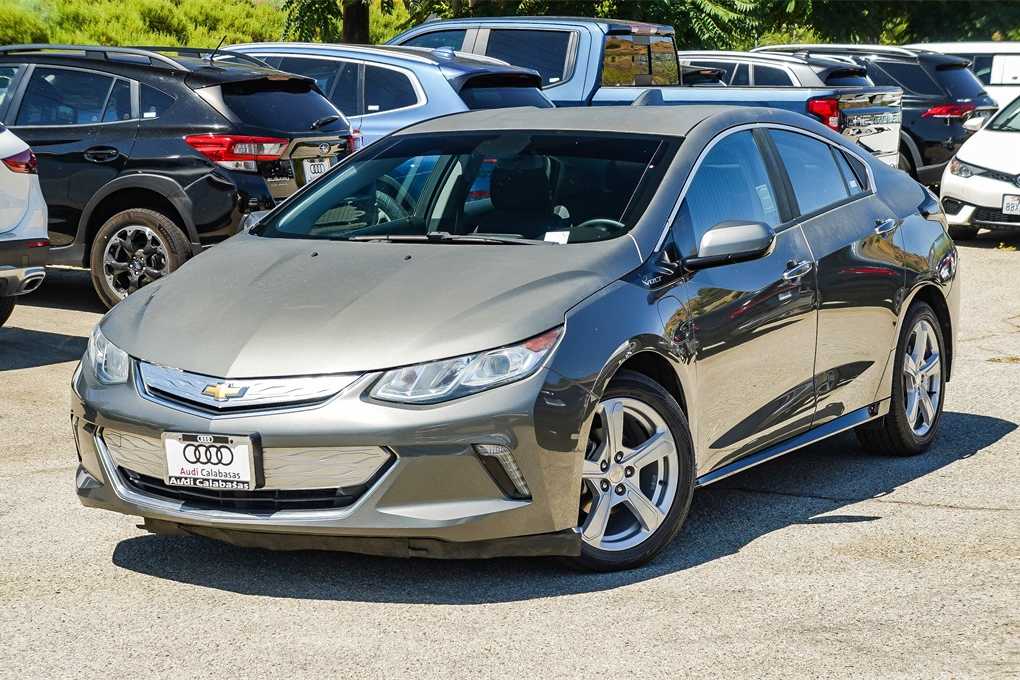 2017 Chevrolet Volt LT -
                  Calabasas, CA