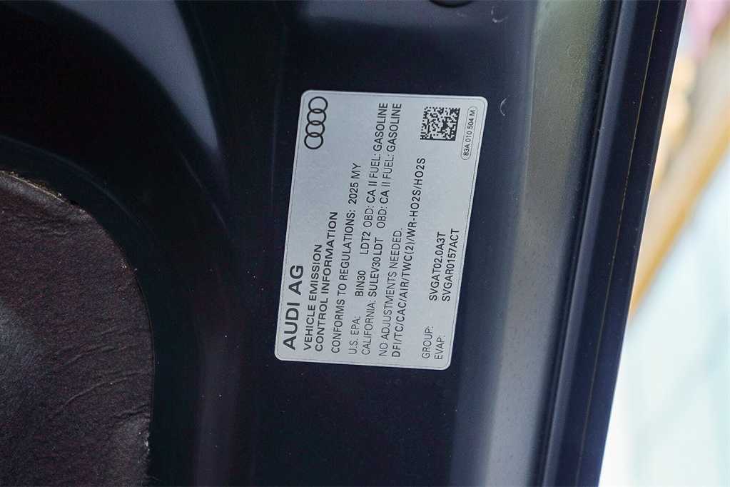 Thumbnail: 2025 Audi Q3 - 31