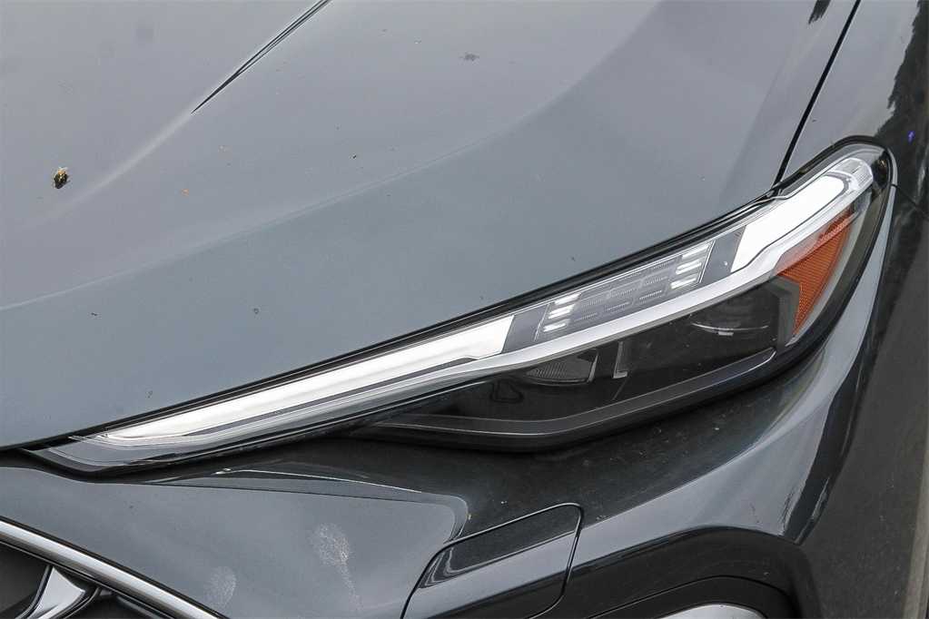 Thumbnail: 2025 Audi SQ5 - 8