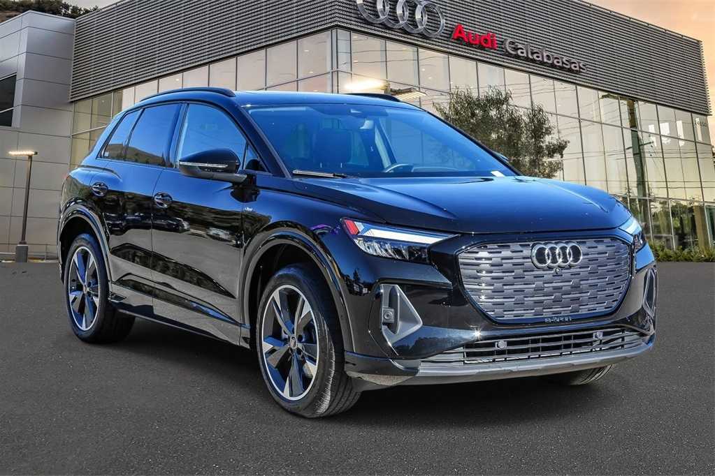 Thumbnail: 2024 Audi Q4 e-tron - 5