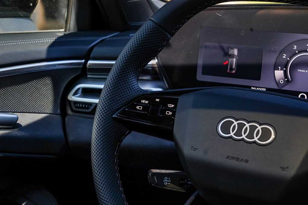 Thumbnail: 2026 Audi S5 - 16