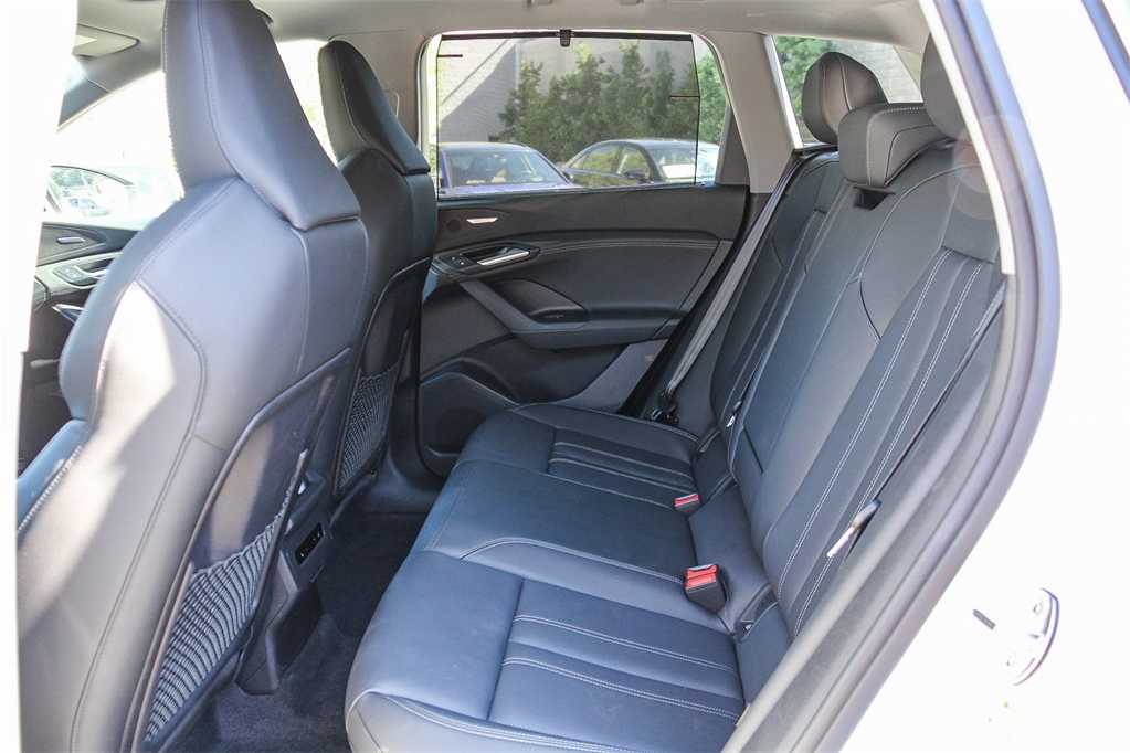 Thumbnail: 2025 Audi Q6 e-tron - 17