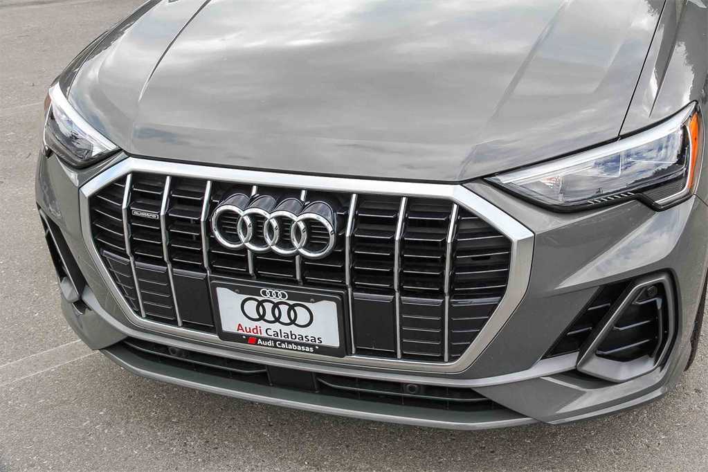 Thumbnail: 2021 Audi Q3 - 8