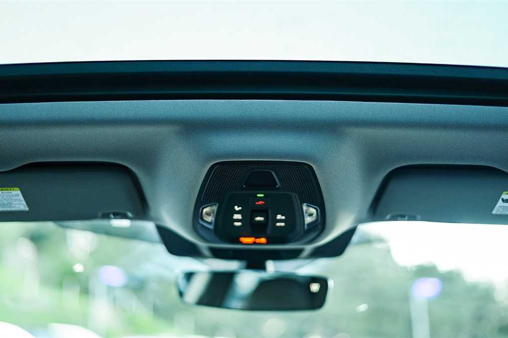 Thumbnail: 2025 Audi Q5 - 11