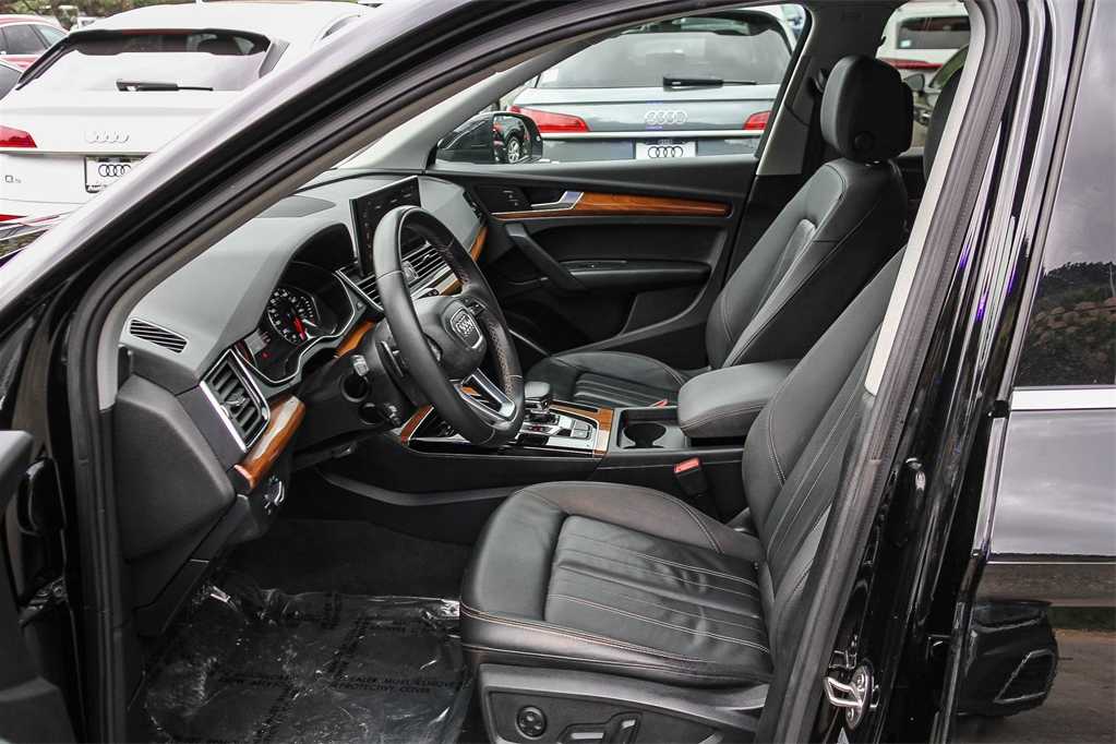 Thumbnail: 2023 Audi Q5 - 19