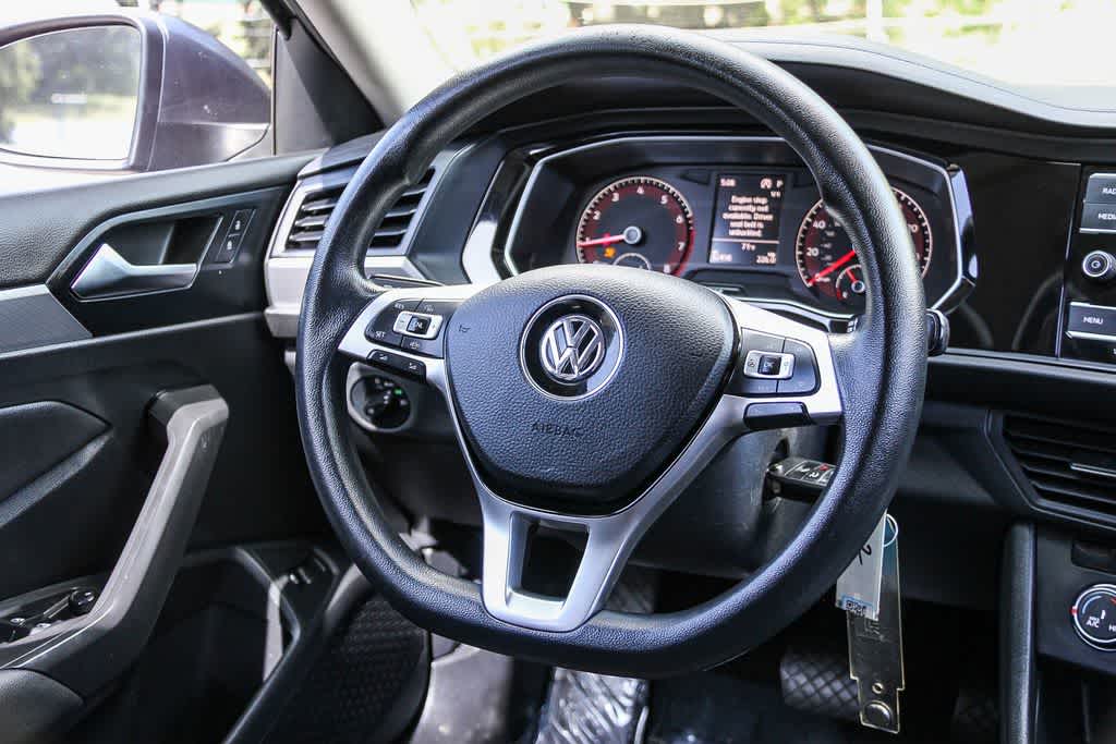 Thumbnail: 2020 Volkswagen Jetta - 15