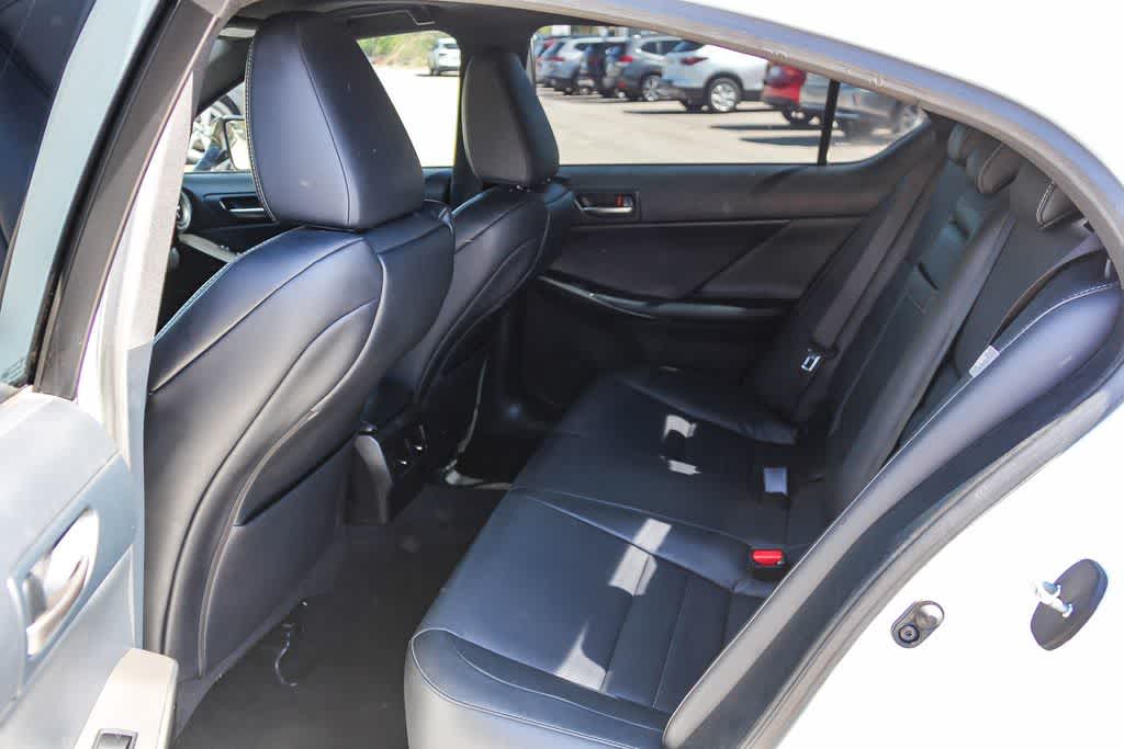 Thumbnail: 2023 Lexus IS - 14