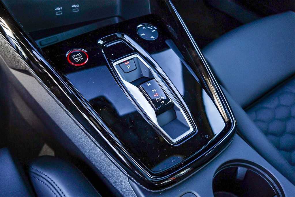 Thumbnail: 2026 Audi RS 3 - 22