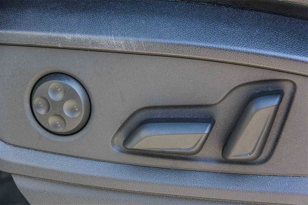 Thumbnail: 2023 Audi Q5 - 21