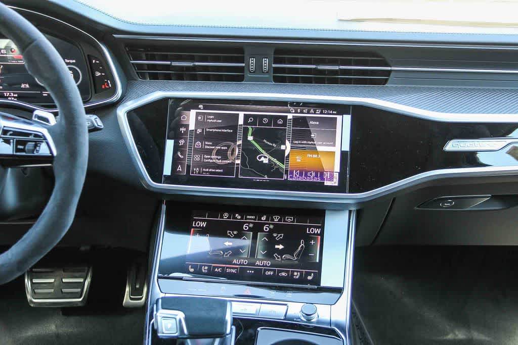 Thumbnail: 2026 Audi RS 6 - 14