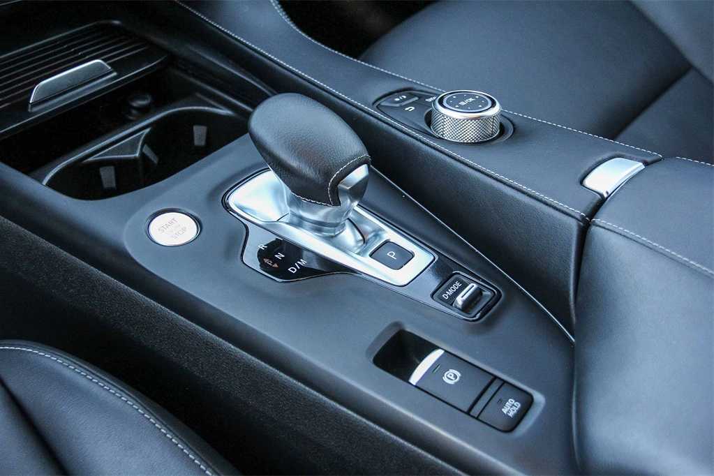 Thumbnail: 2022 INFINITI QX55 - 20