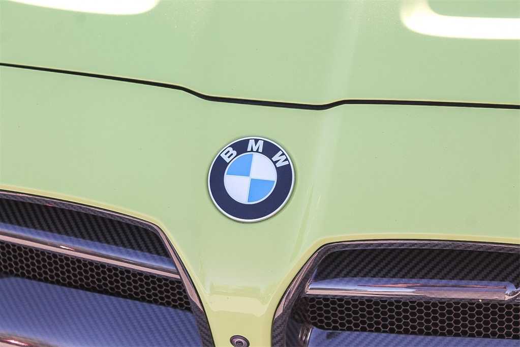 Thumbnail: 2022 BMW M3 - 9