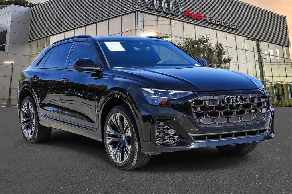 Thumbnail: 2025 Audi Q8 - 5