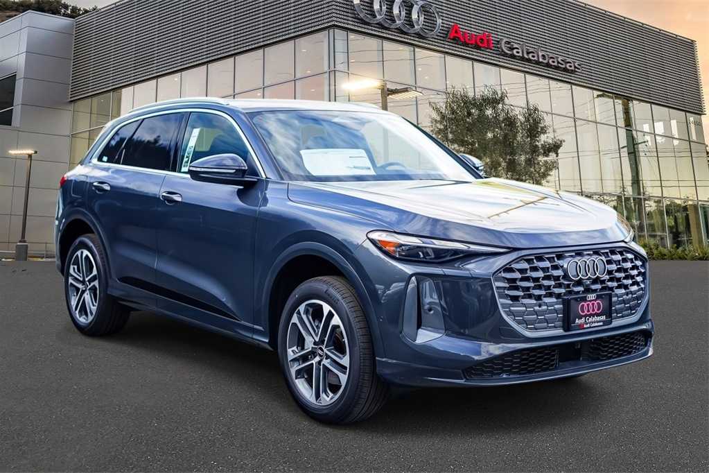 Thumbnail: 2025 Audi Q5 - 5