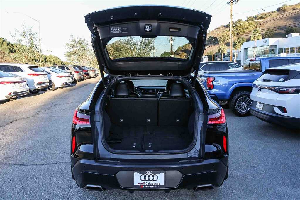 Thumbnail: 2022 INFINITI QX55 - 26