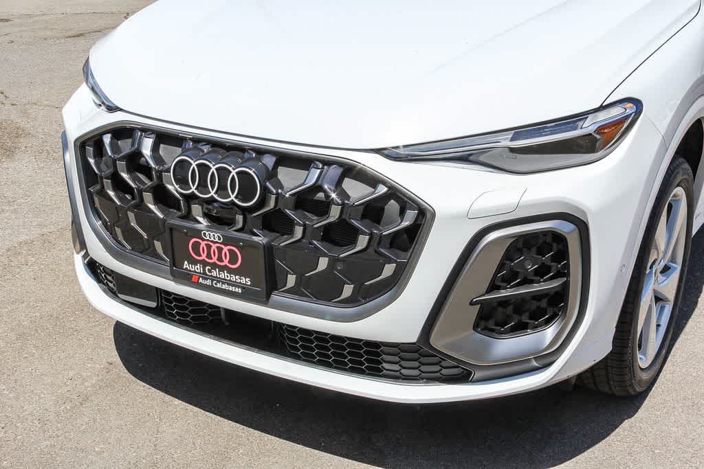 Thumbnail: 2026 Audi Q5 - 8