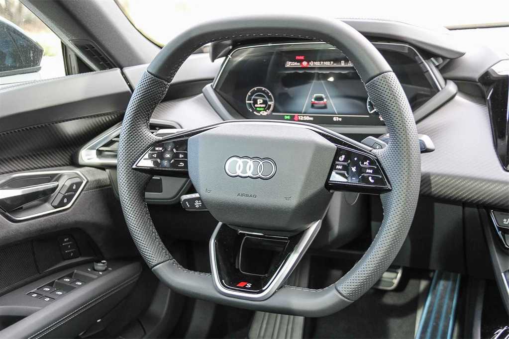 Thumbnail: 2026 Audi e-tron GT - 16