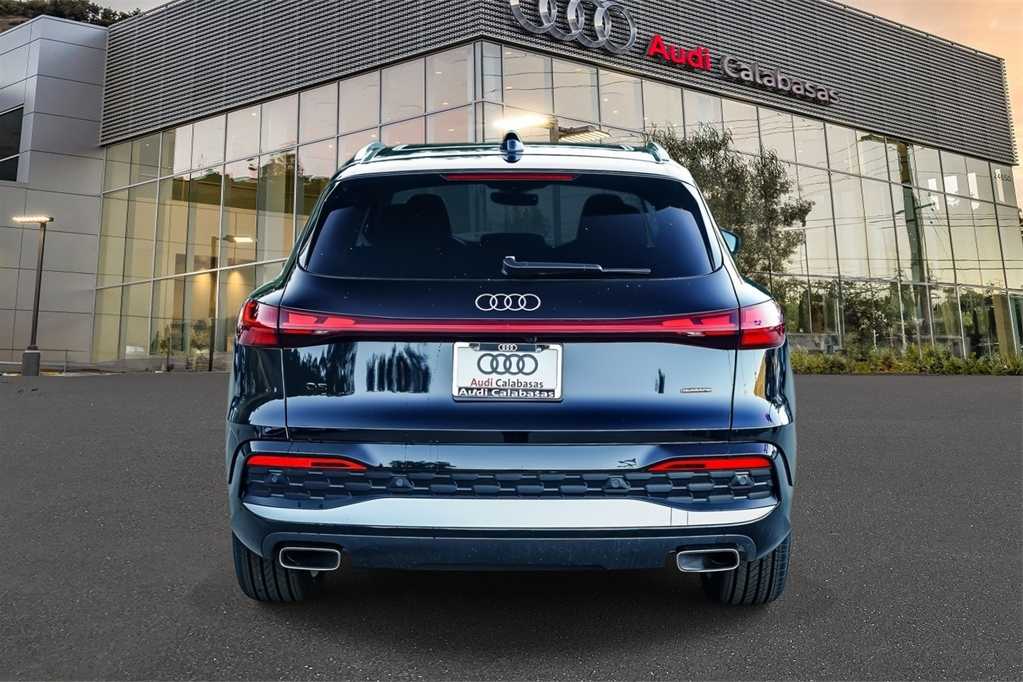 Thumbnail: 2025 Audi Q5 - 3