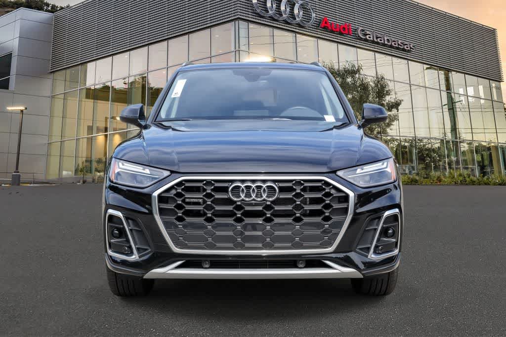 Thumbnail: 2025 Audi Q5 - 6