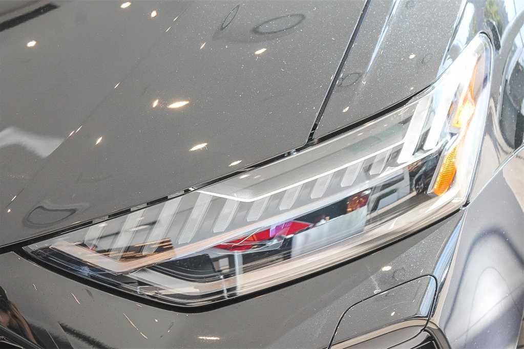 Thumbnail: 2025 Audi RS 6 - 7